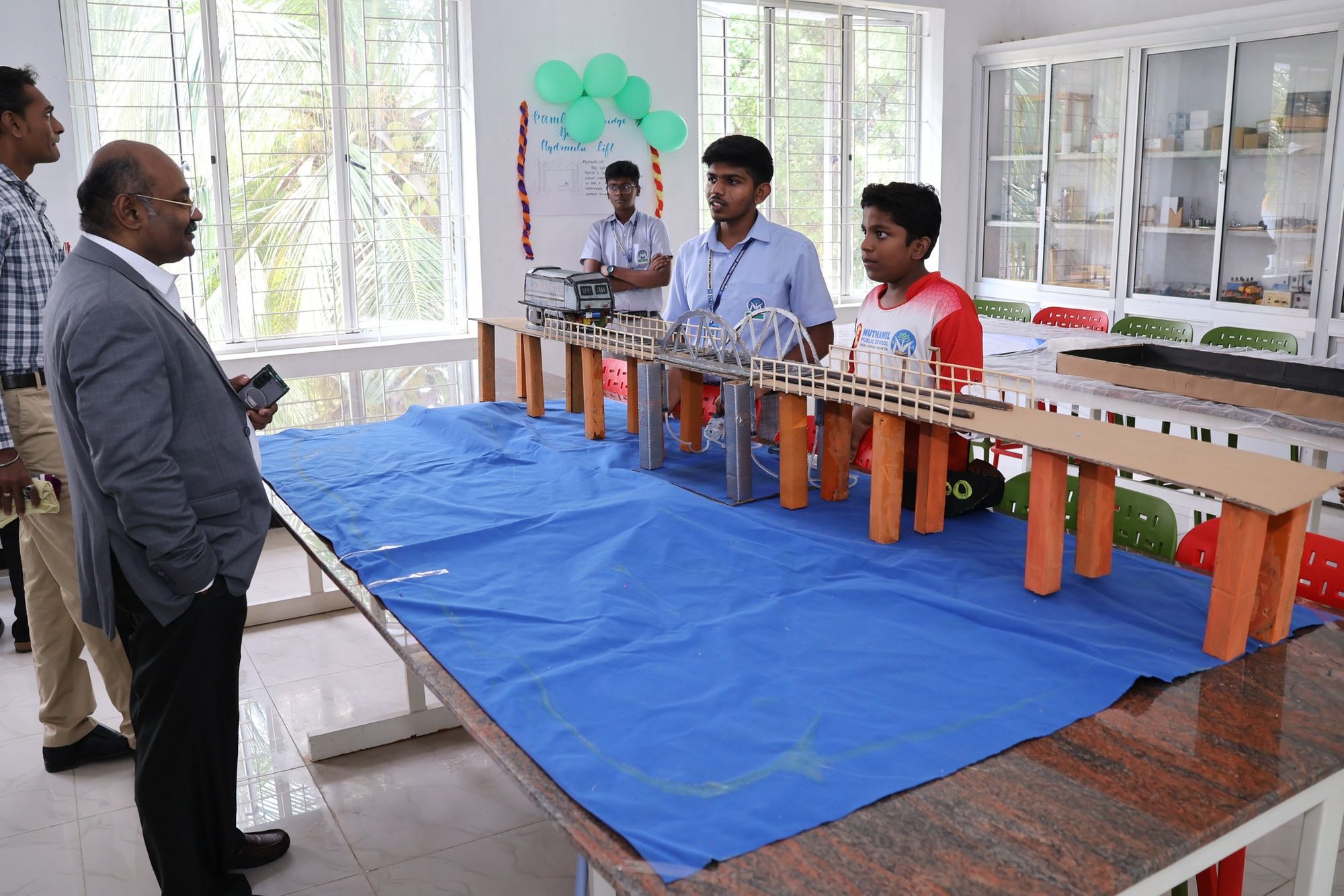 597862726_1330102105801591_1869166010599665433_n