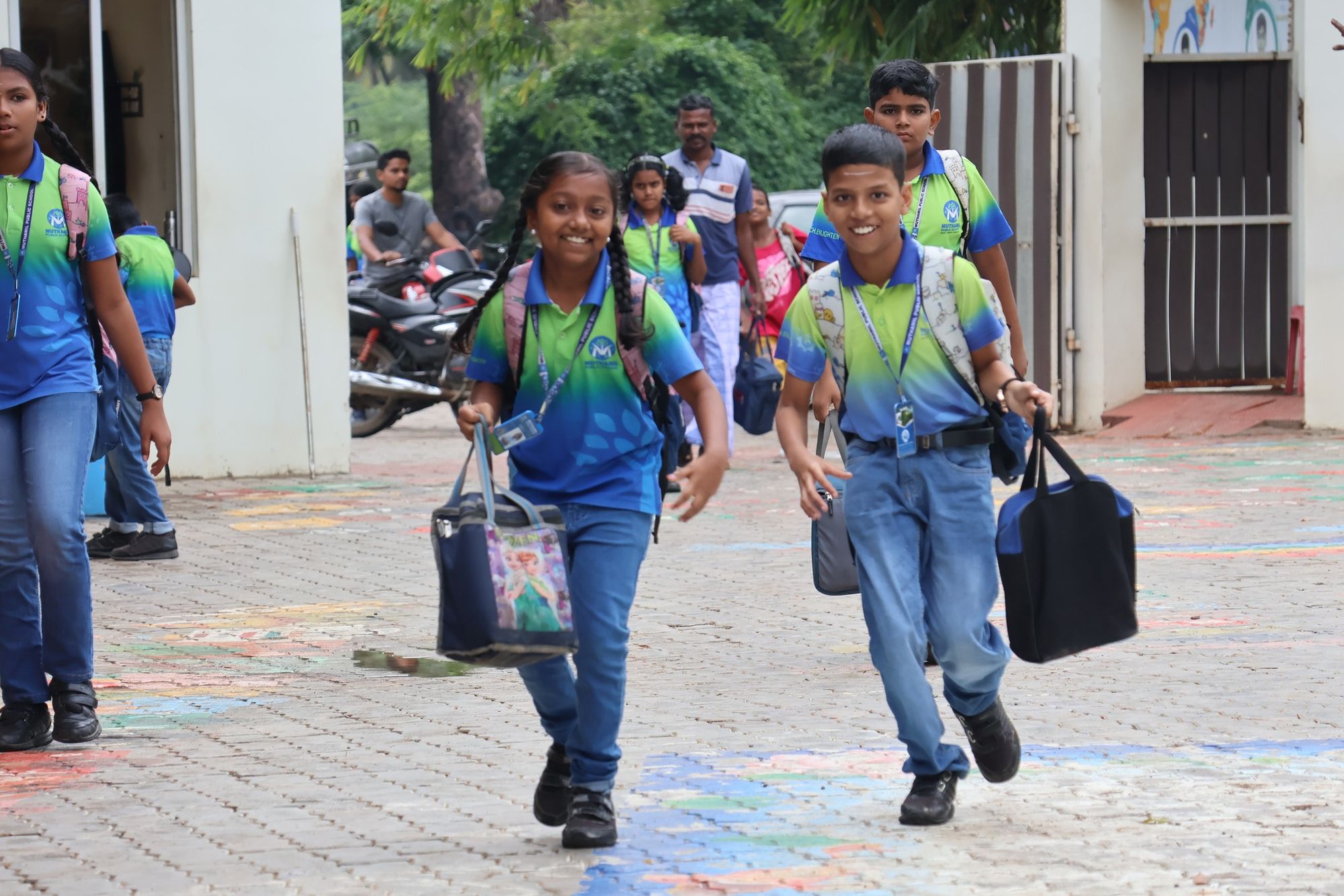 607048991_1342765214535280_8905500972198874203_n